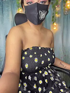Naughty_Queen49 webcam