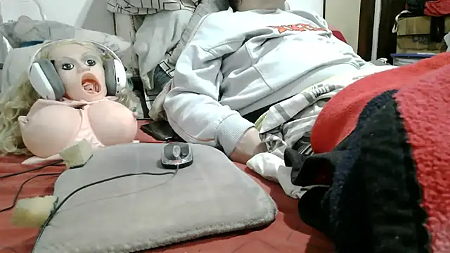 messi_syssy live cam on StripChat
