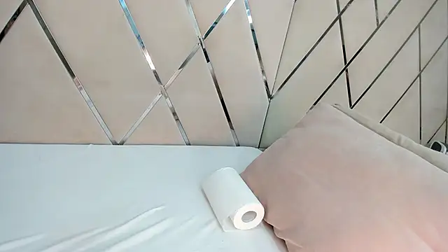 CarolBarker live cam