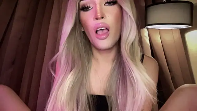 Alicegreenexx webcam