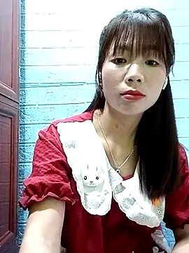 AmyLinee01 live webcam show