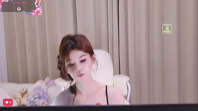 viviennebaby (F young) - 新人第一天请多多怜惜