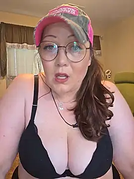 BBWQUEENBEEE