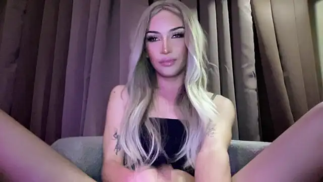 Alicegreenexx webcam