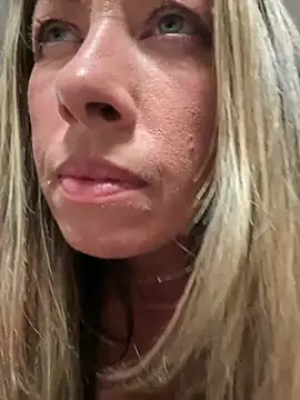 MiraKisss