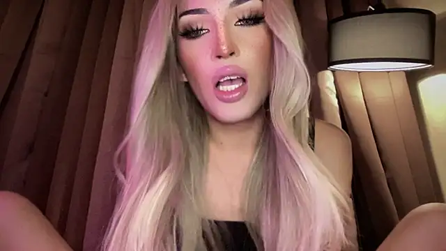 Alicegreenexx webcam