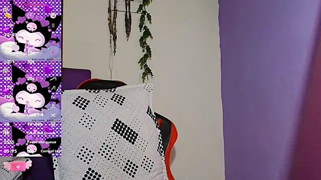 Cloeandtyfanny webcam