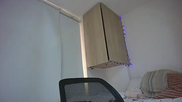 Charlotte11-11 webcam
