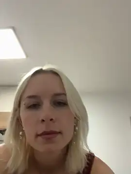 Naomi_Nocturn live webcam show