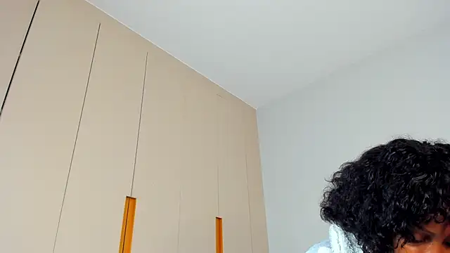 The-Bodyyy webcam