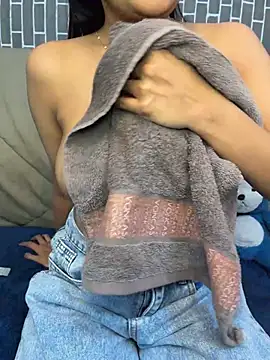 escape_with_me live webcam show