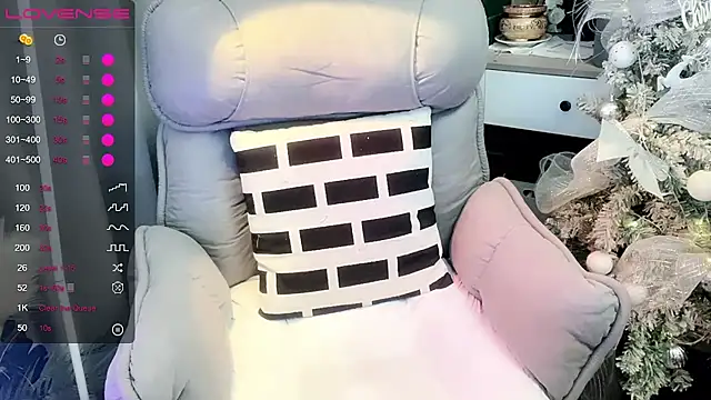 Monica-666888- live webcam show