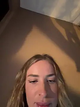 evieevans's live room