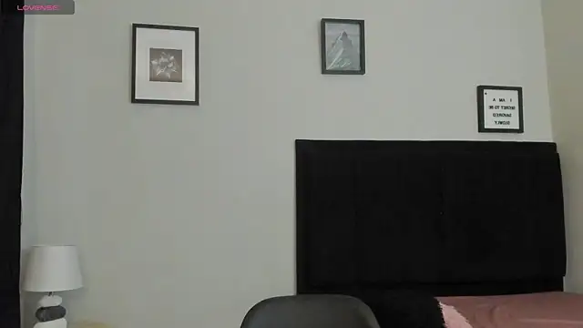 Sara_B webcam