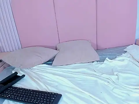 Natural_Aura webcam