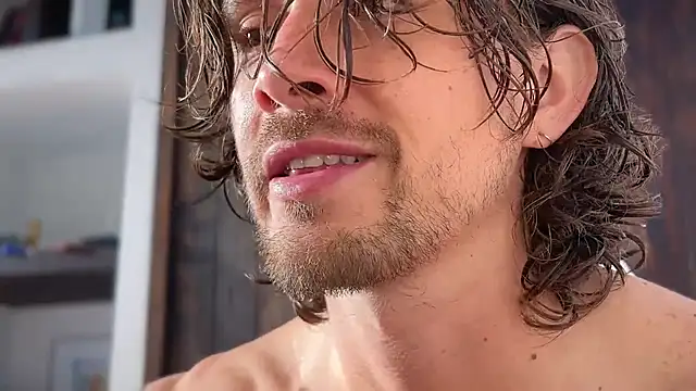 mcklister_kinky_feets