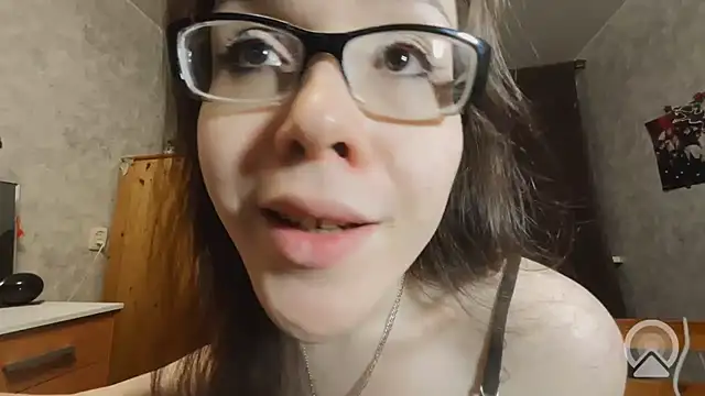 Модель: RachelSav