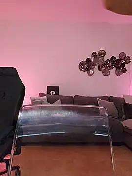 AngelaDesires webcam