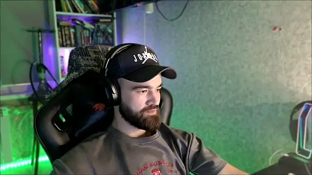 _Serious_Man webcam