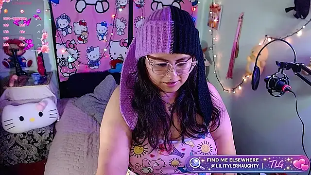 Lulu_Pup webcam