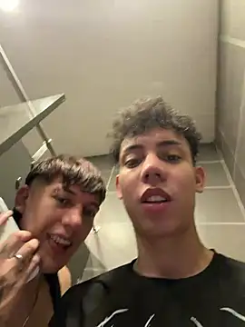 yoursexyjose webcam