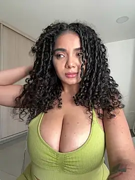 Curlyierr webcam