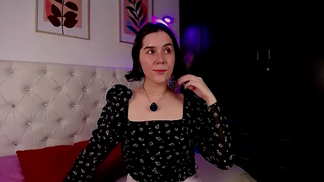 Barbie_Goddess live cam on StripChat