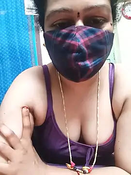 Chikki_20 live cam on StripChat