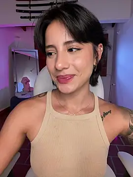 Ale_Lewis webcam