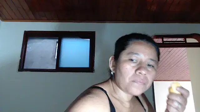 adrixxx38 live cam on StripChat