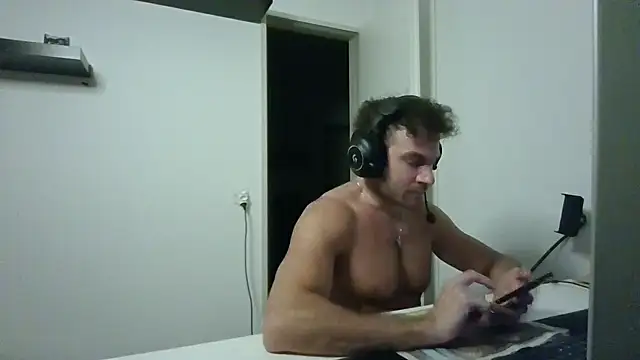 alpha-hunk webcam