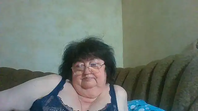 MilaSky5303 live cam on StripChat