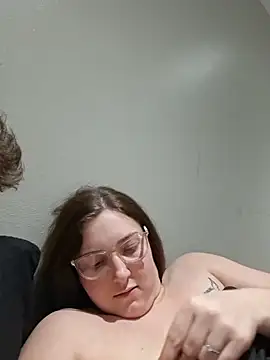 BIG-WHITE-DICK-2001 webcam