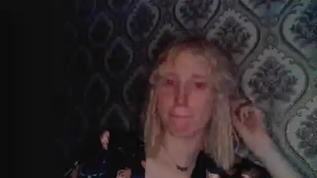 CuteLittleAngel webcam