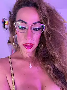 YOURSDEBORA webcam