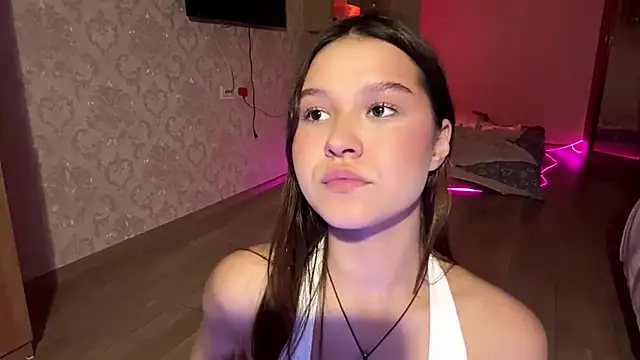 Arialork live cam on StripChat