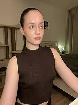 queenOfkisses live sex cam