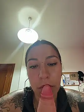 _antonella_dreamss - _antonella_dreamss's free webcam - UK Sex Cams
