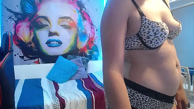 nicol_ross19 webcam