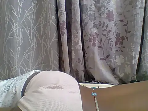 petitedesire-7 webcam