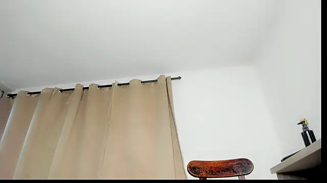 Genesis_Sandoval webcam