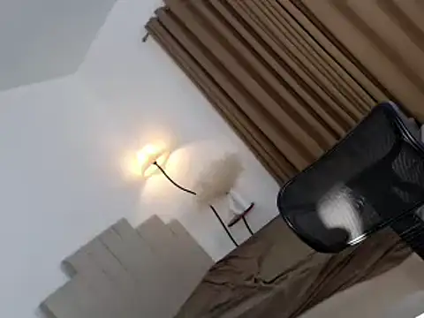 Mia_holtxxx webcam