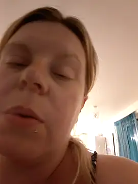 pinkieMilfPUSY