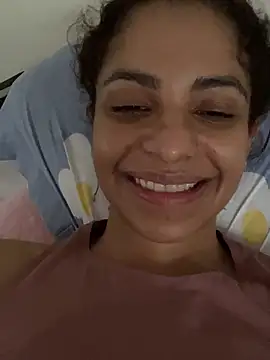 karlatiburcio live cam on StripChat
