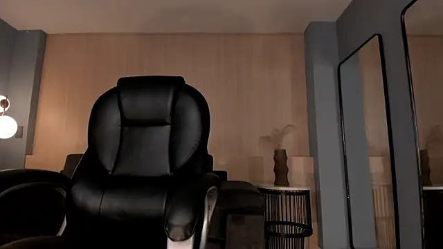 MiaFarrell_