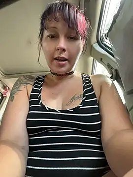 RebelReign live webcam show
