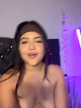 alisson_carolina73 webcam