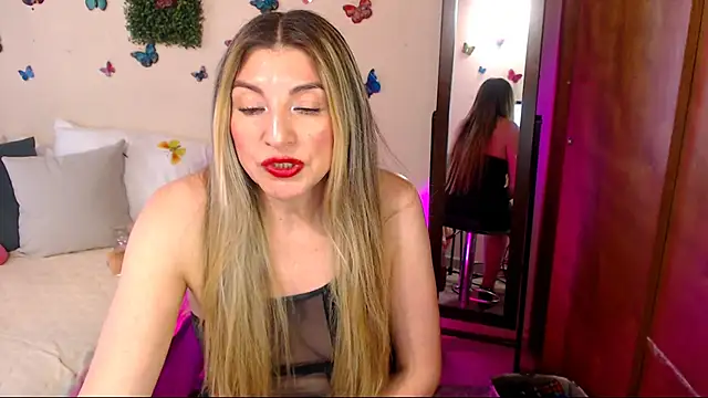 Jolie-Mature webcam