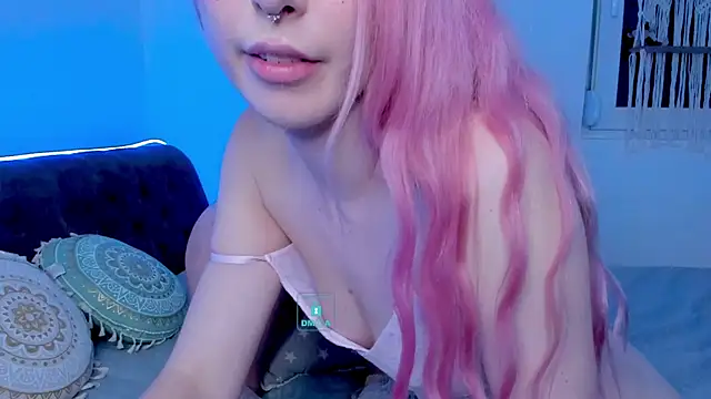 AlexRoseLiRed webcam