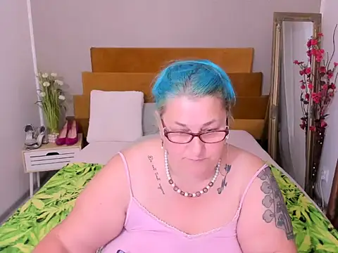 Sugarmommy_69X webcam